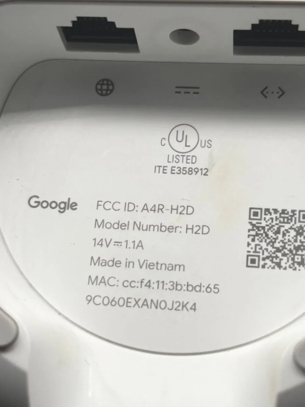 Google Nest Wifi Router and Two Point & Two Displays Working Condition